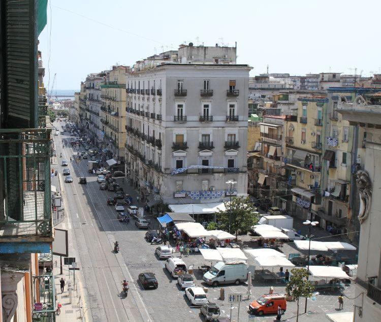 Keira House Napoli Hotel ภายนอก รูปภาพ