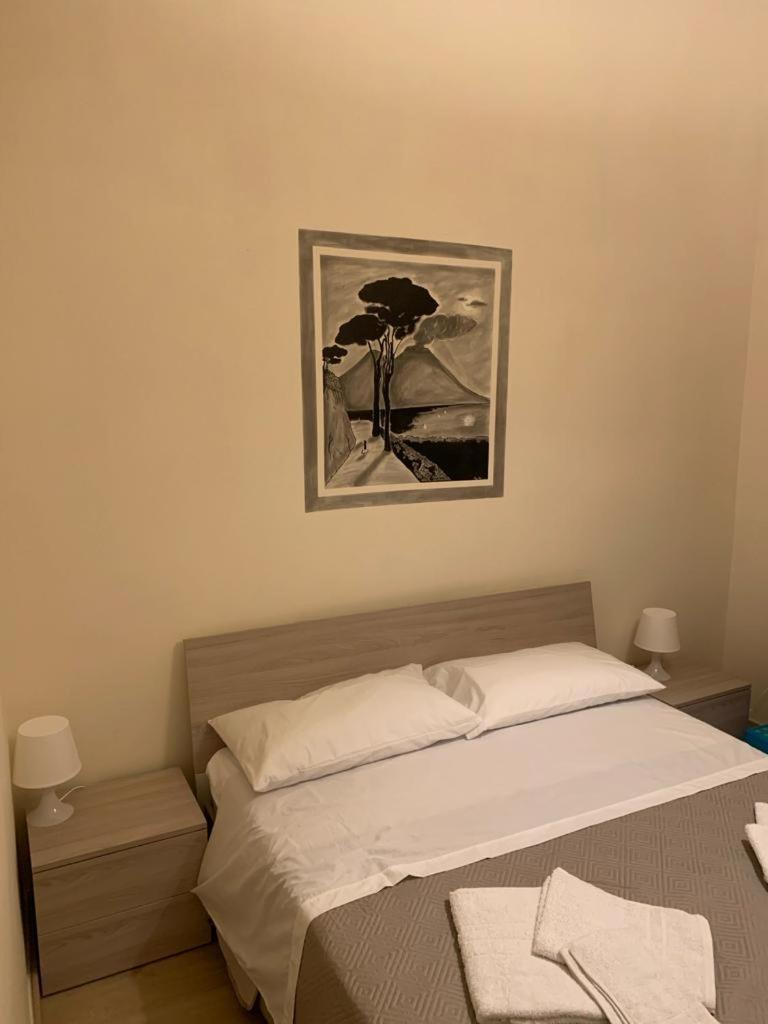 Keira House Napoli Hotel ภายนอก รูปภาพ